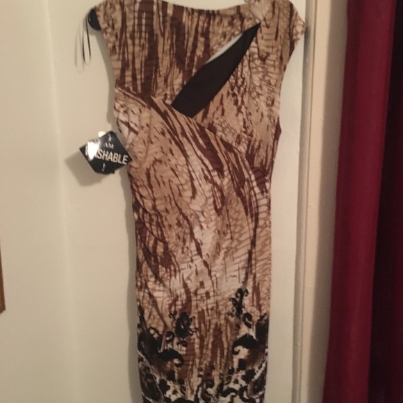 Dress - Picture 2 of 2